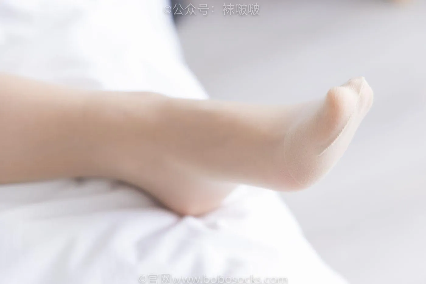 [BoBoSocks袜啵啵]NO.068 菠萝-JK制服、皮鞋、短白棉袜、肉丝 [138P]插图1